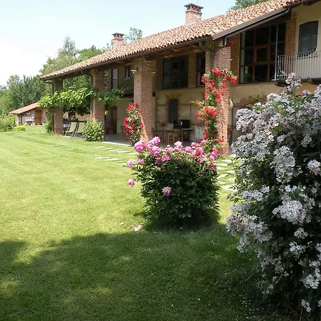 Alojamento de Acomodação e Pequeno-almoço Seguendo L'oca Cervasca